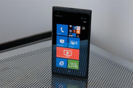 Nokia ya ha entregado más de 17.000 terminales Lumia a desarrolladores