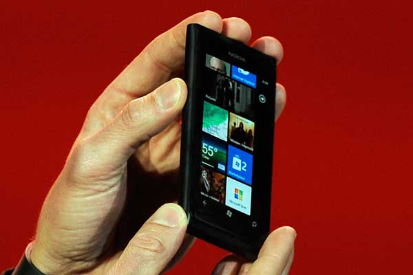 Nokia baja de precio del Lumia 900 en Estados Unidos